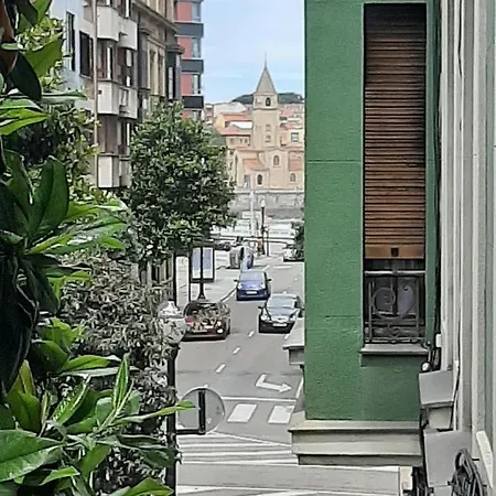 Bonito Piso En Centro Playa